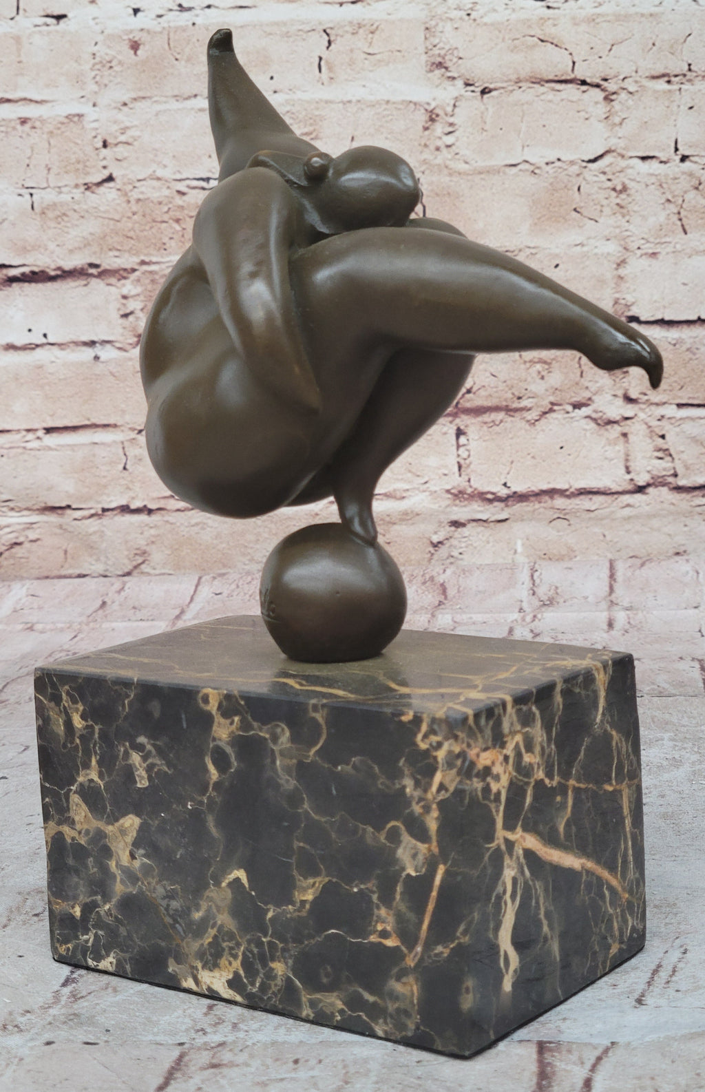 Curvy Woman Abstract Modern Art Bronze Statue Sculpture Girl Balancing 10" x 7"