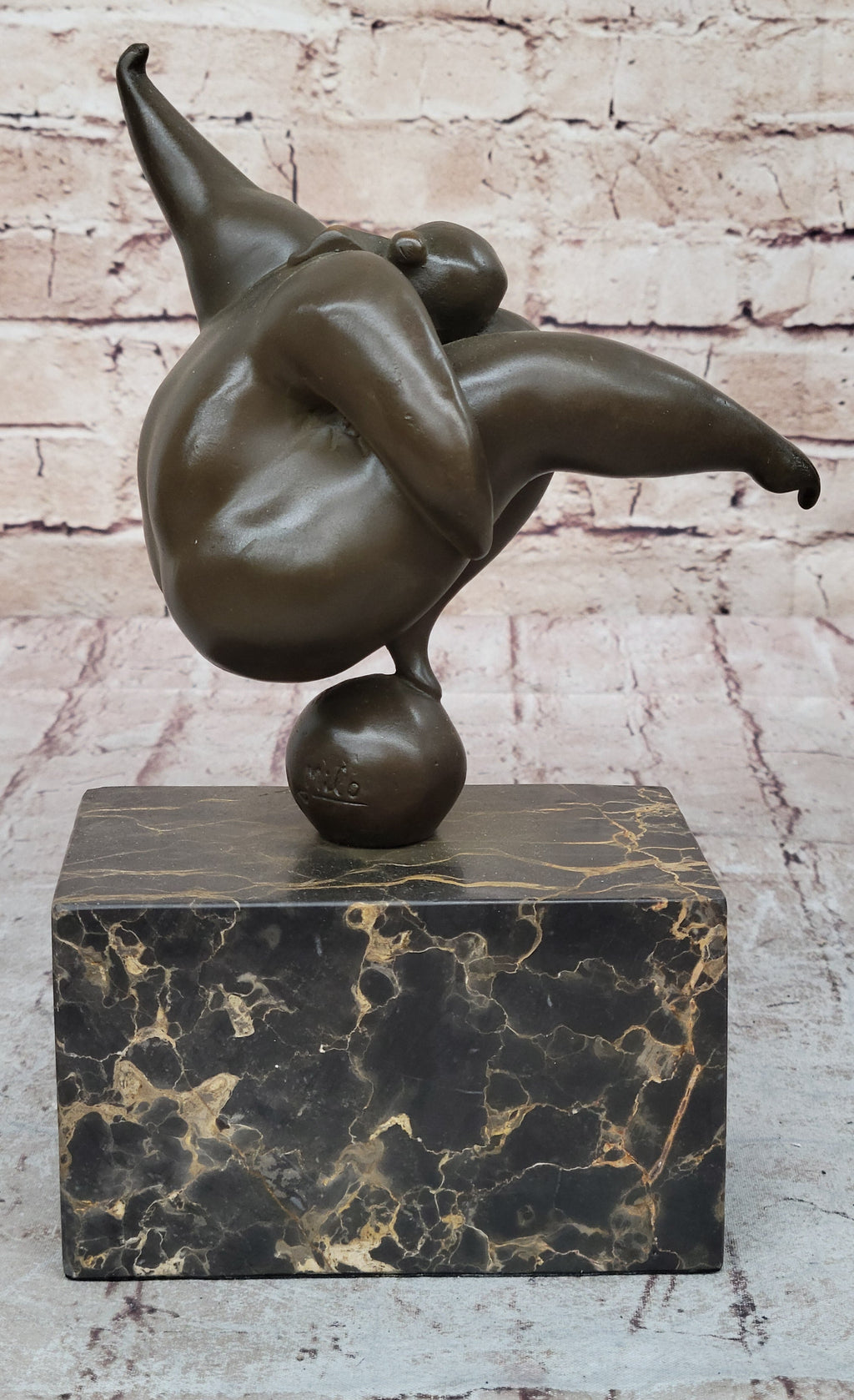 Curvy Woman Abstract Modern Art Bronze Statue Sculpture Girl Balancing 10" x 7"