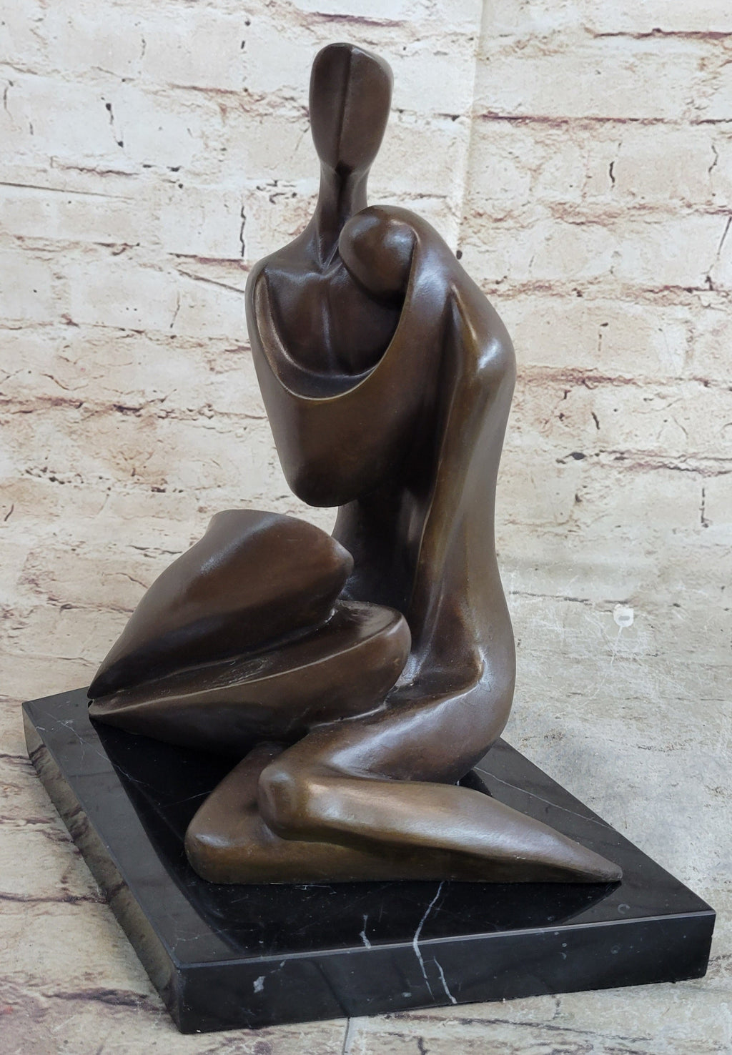 Abstract Modern Art Couple Embracing Romantic Lovers Anniversary Bronze Metal Sculpture