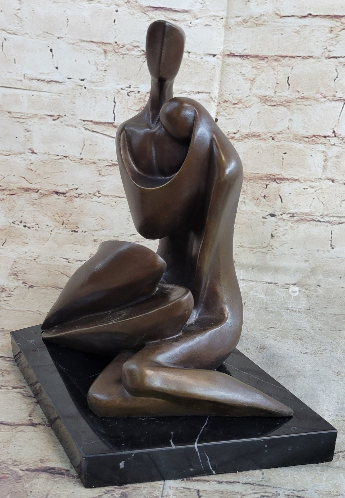 Abstract Modern Art Couple Embracing Romantic Lovers Anniversary Bronze Metal Sculpture