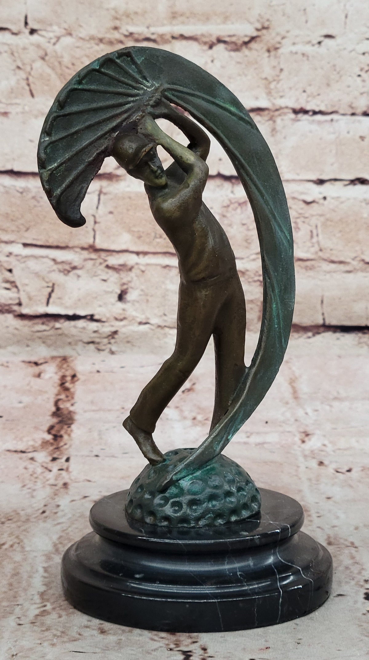 Bronze Golfer Swing Sculpture on Marble Base – Modern Golf Art