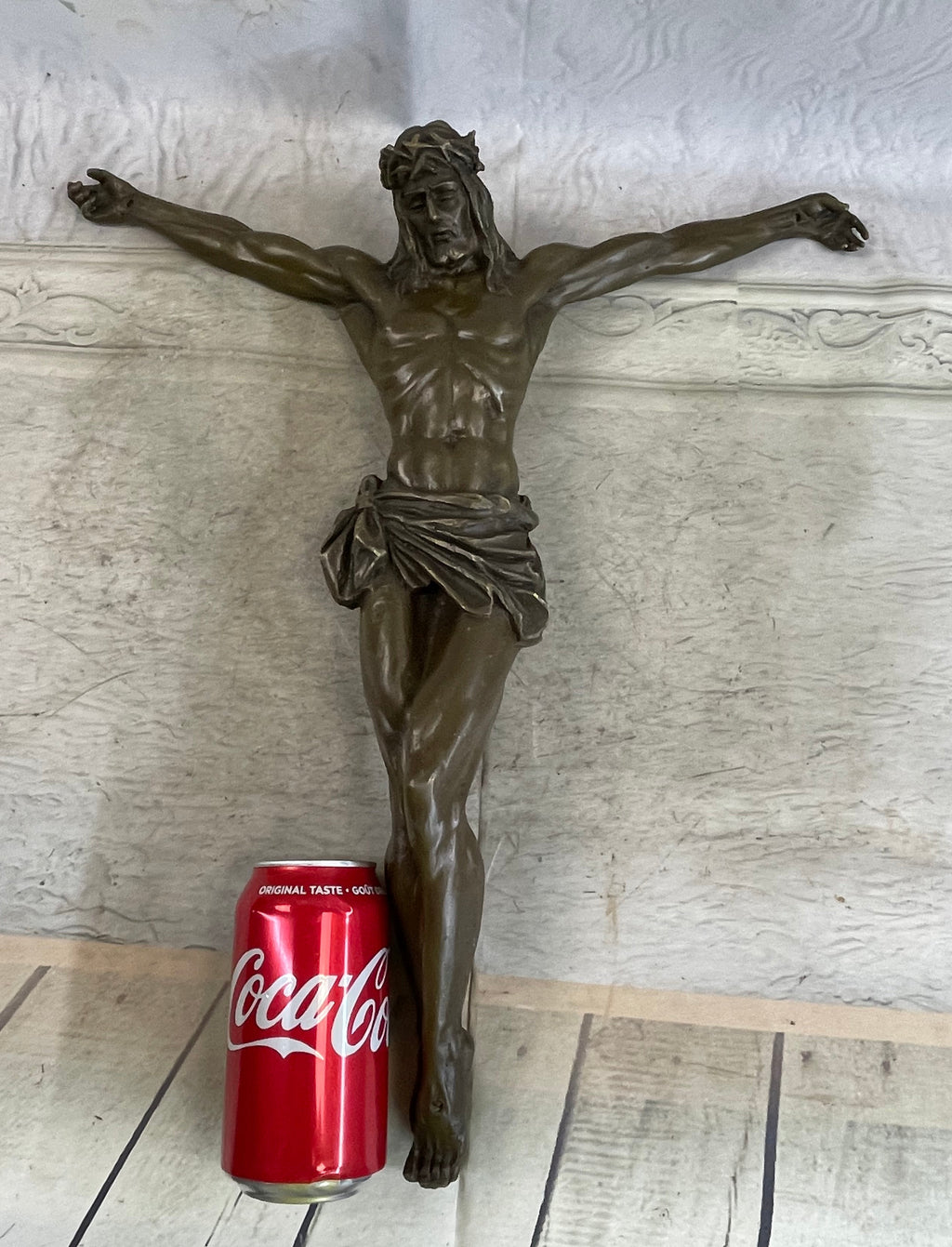 Jesus Christ on Cross Wall Hanging Crucifix Sculpture 18.5" x 17.5"