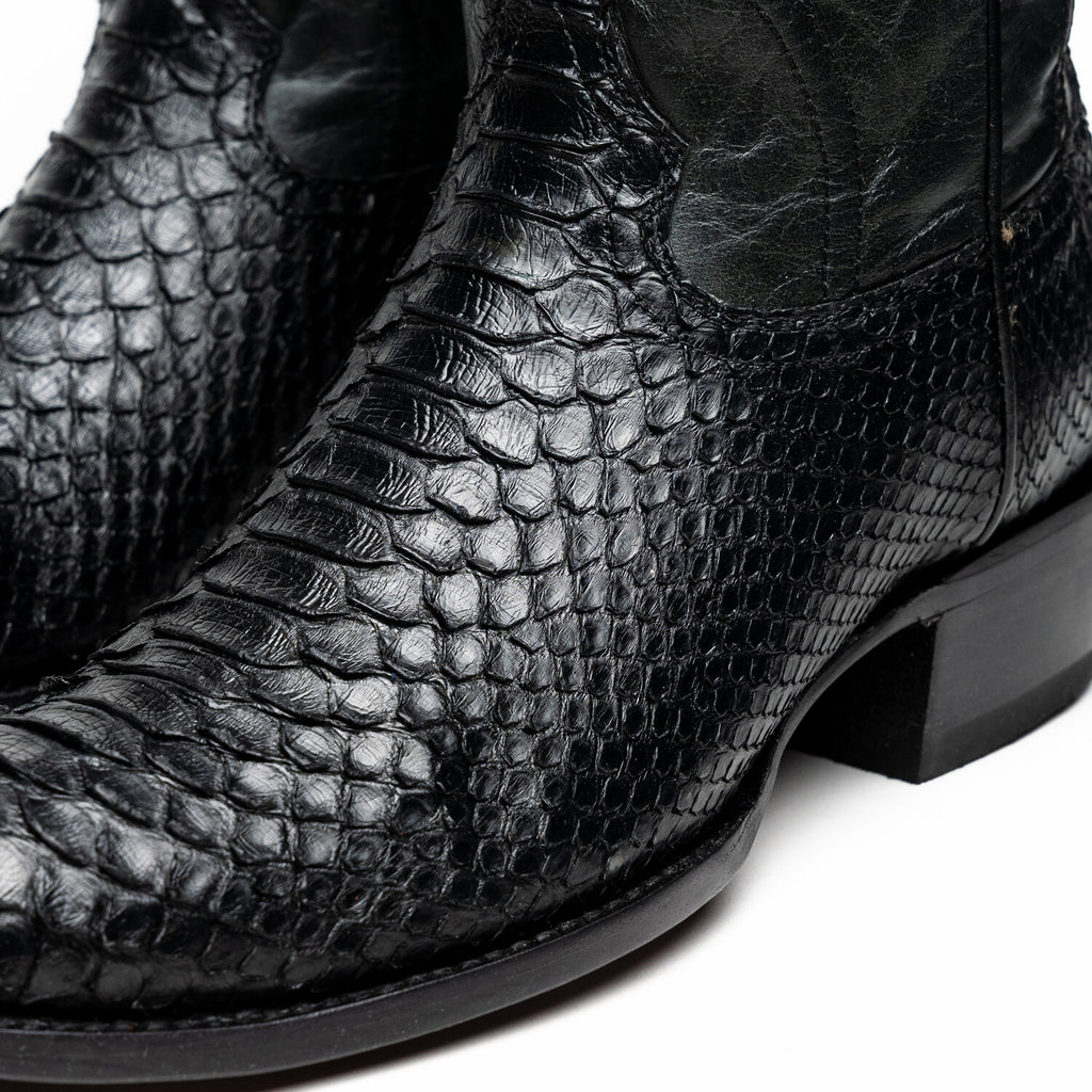 Western Collection Kansas // Python Leather Cowboy Boot // Black