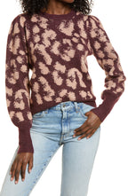 VERO MODA Tari Leopard Spot Jacquard Sweater in Port Royale, Size Medium