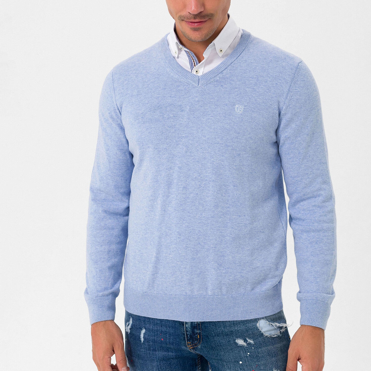 Sebastiene V-Neck Pullover Sweater // Light Blue