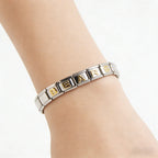 Chicago Bears Italian Charm Bracelet – Perfect Valentine’s Day, Holiday & Any Occasion Gift for Fans
