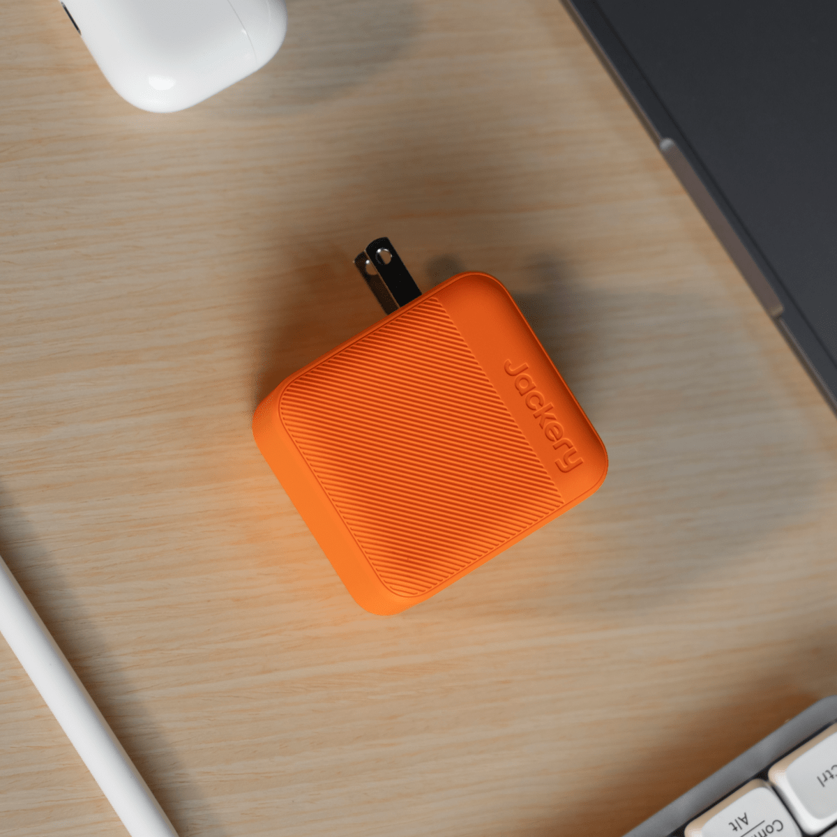 [Add-on]Jackery 102W GaN 3-Port Fast Charger