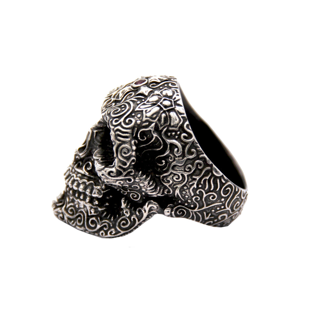 Ring // Dod // White