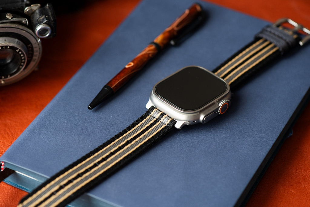 Alpha2 Band - For Apple Watch ULTRA - Bond 2021