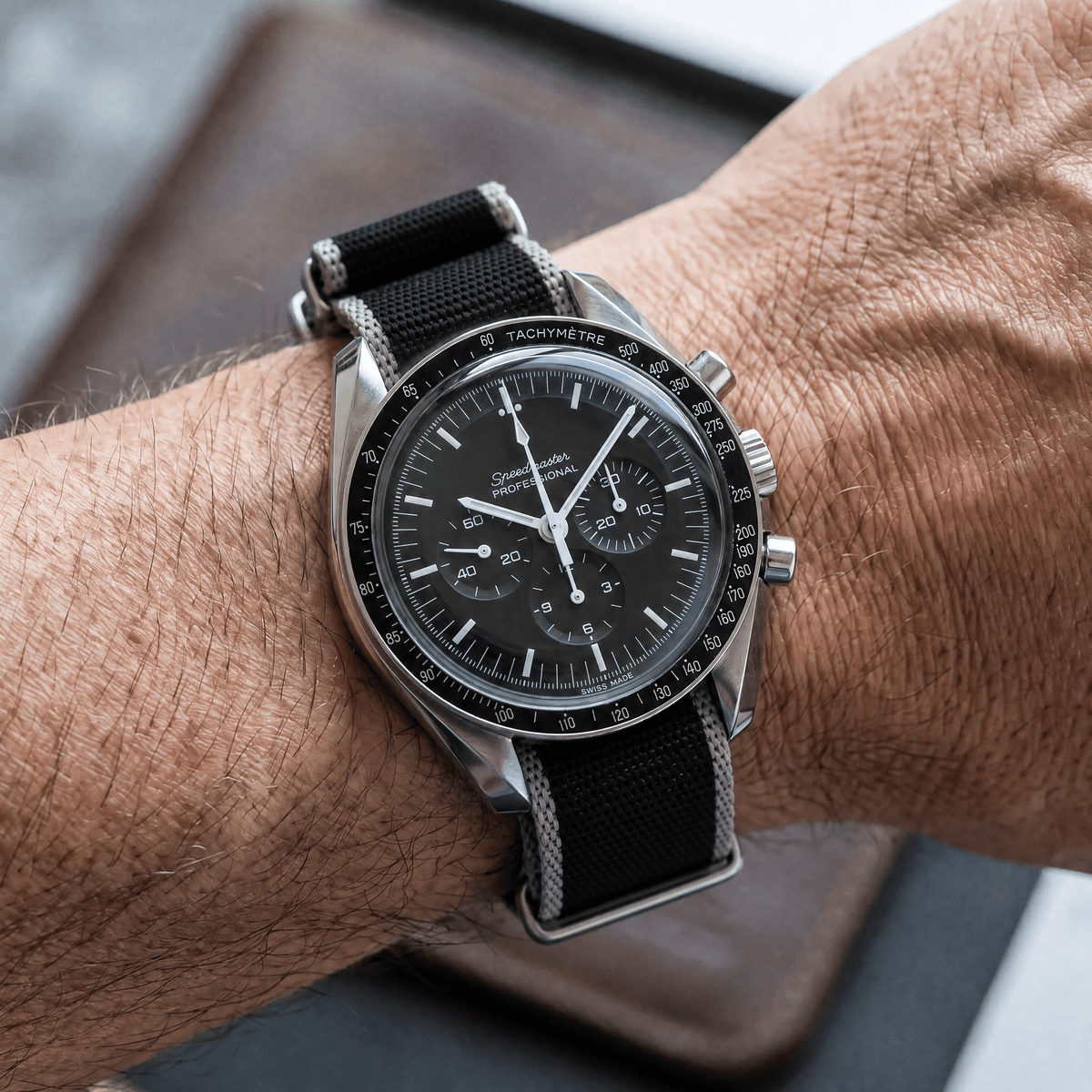 AlphaShark - Black & Silver