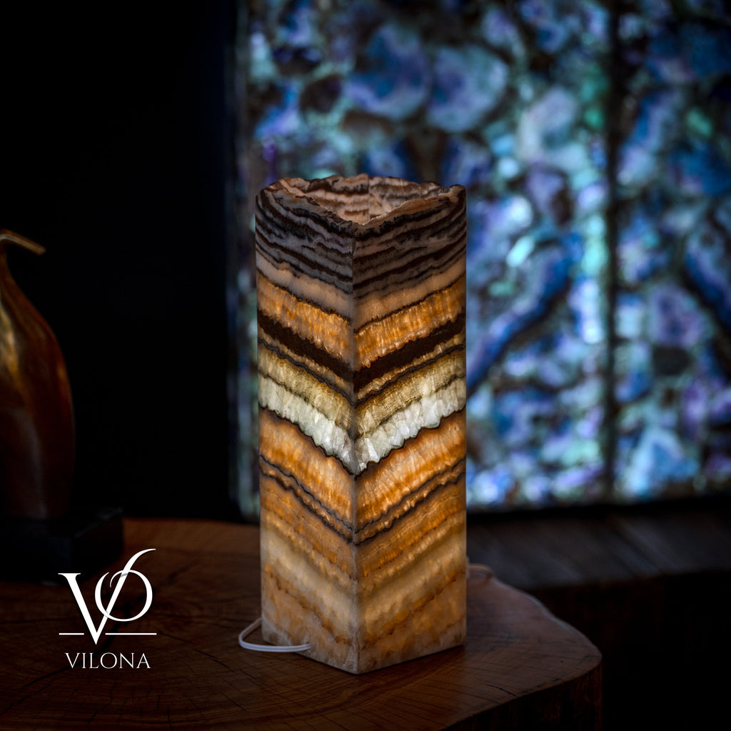 Aqua Onyx Table Lamp - Small - (18" Tall, 6x6" Live Edge Square #7)