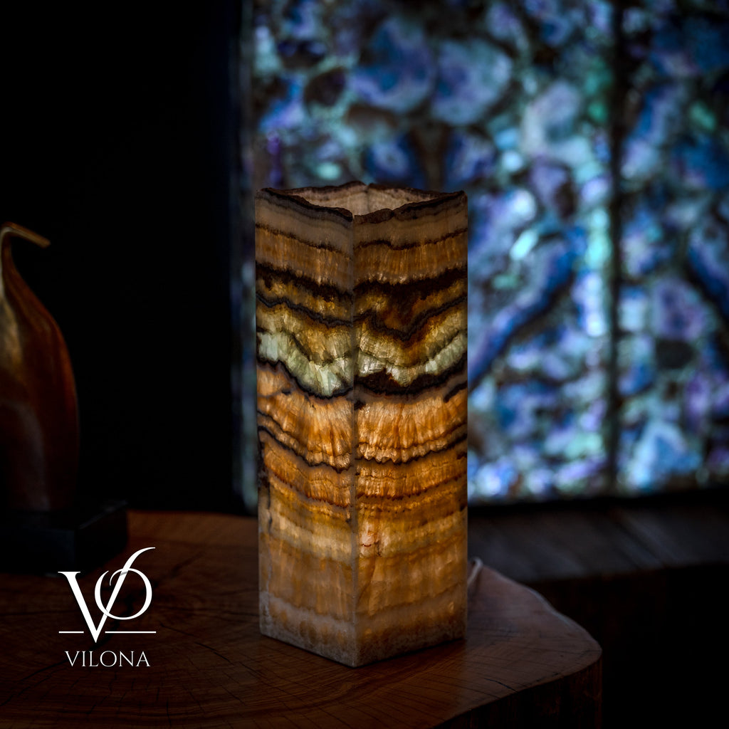 Aqua Onyx Table Lamp - Small - (18" Tall, 6x6" Live Edge Square #8)