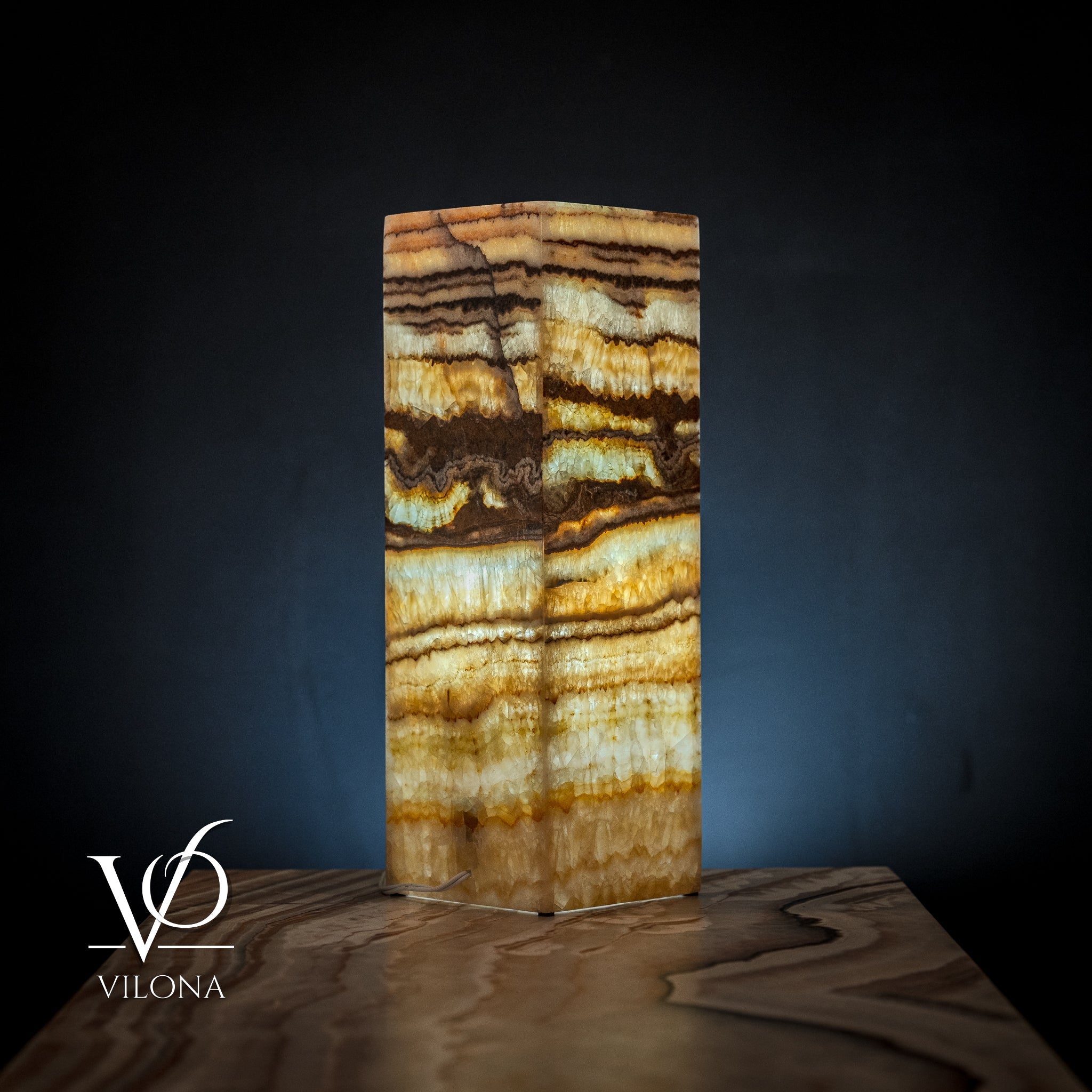 Aqua Onyx Square Table Lamp (Small #64)