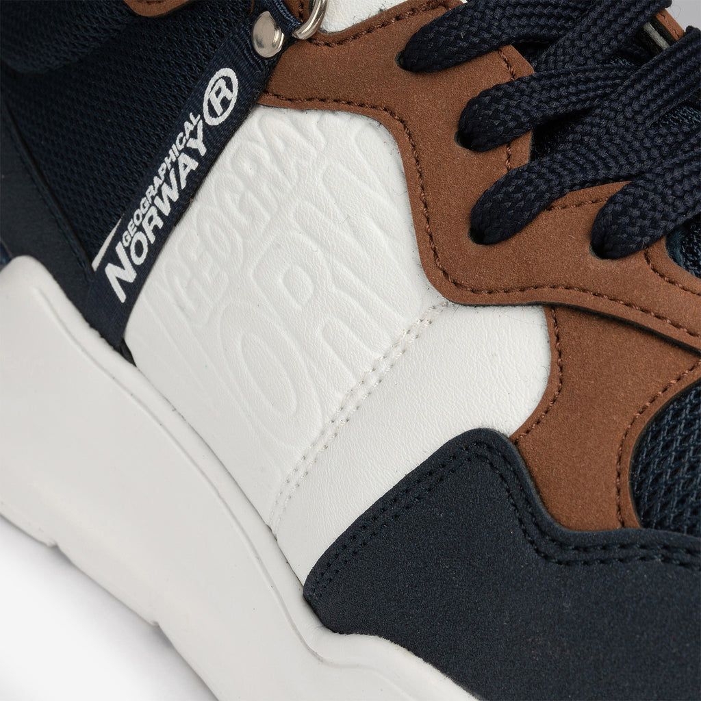 Nicholas Sneaker // Navy + White