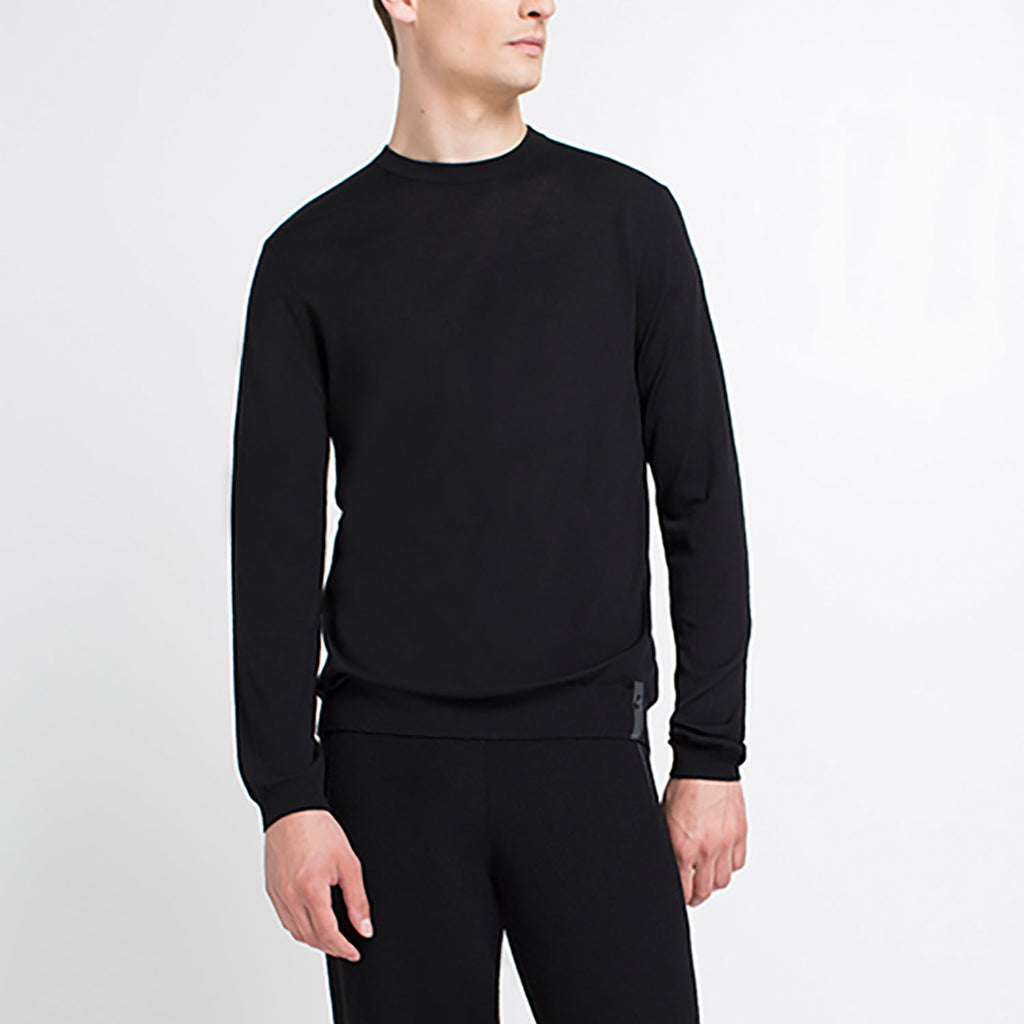 Solid Crew-Neck Sweater // Black