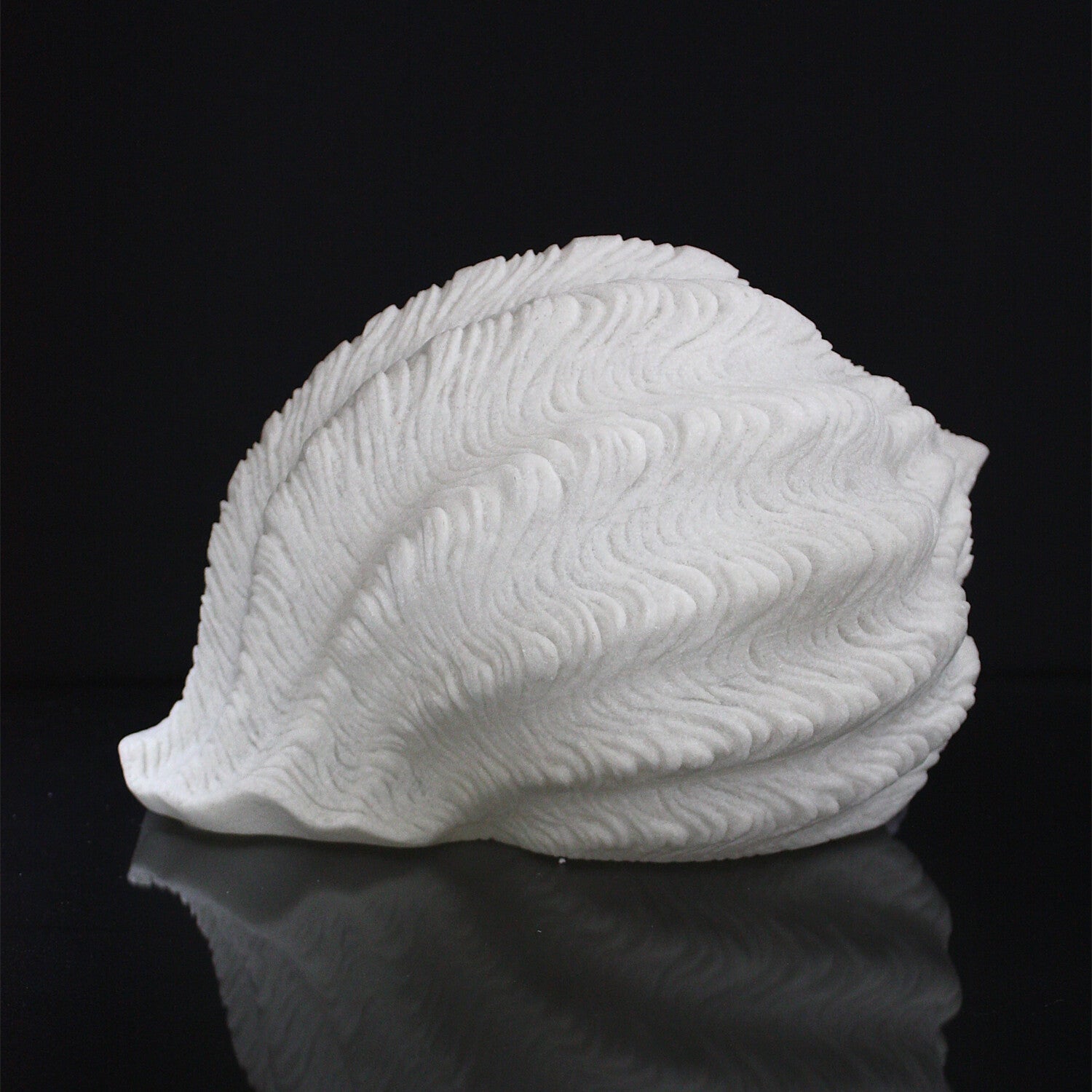 Cast Resin Tonna Galea Lamp