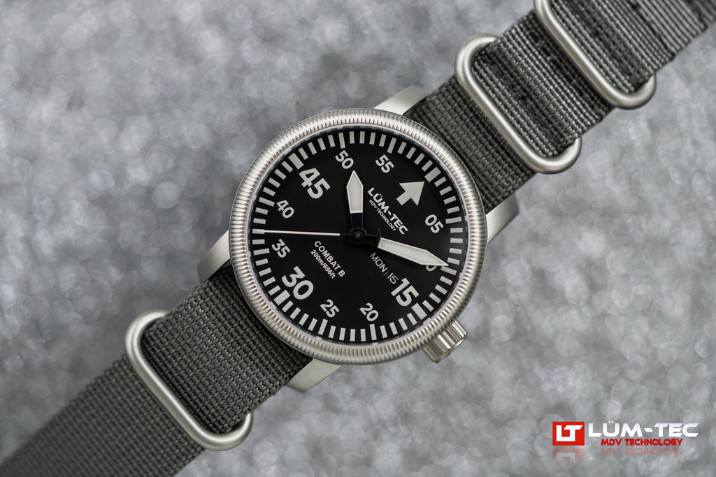 Combat B67 Day Date