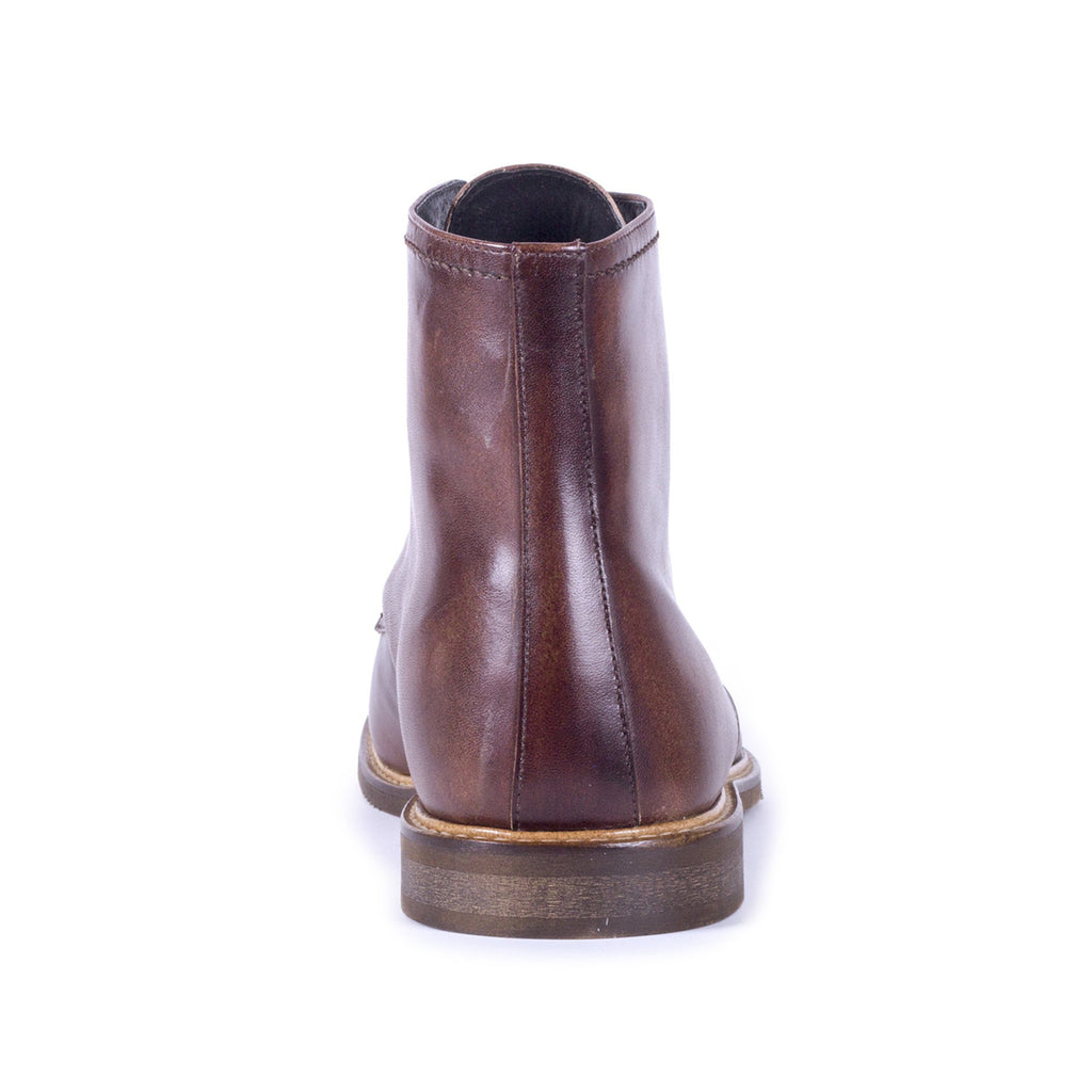 Crobal Leather Boot // Brown