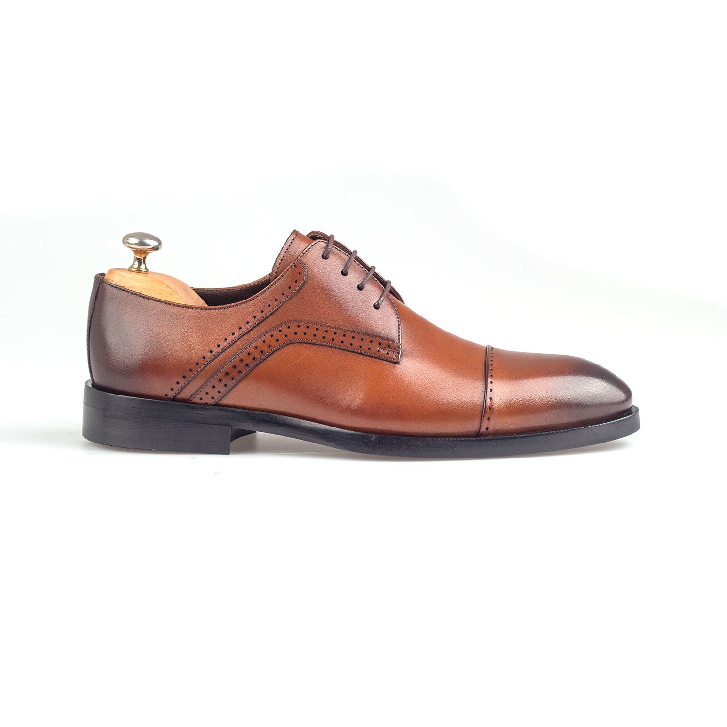 Ellis Dress Shoe // Brown