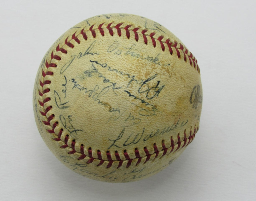1945 NL Champion Cubs Team signed by 22 OL Baseball Grimm Hack Pafko 184932