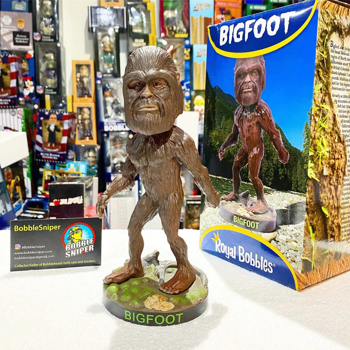 Bigfoot Bobblehead Premium Lifelike Art Statue Sasquatch Figure - Royal Bobbles
