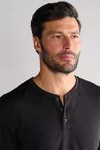Performance Henley