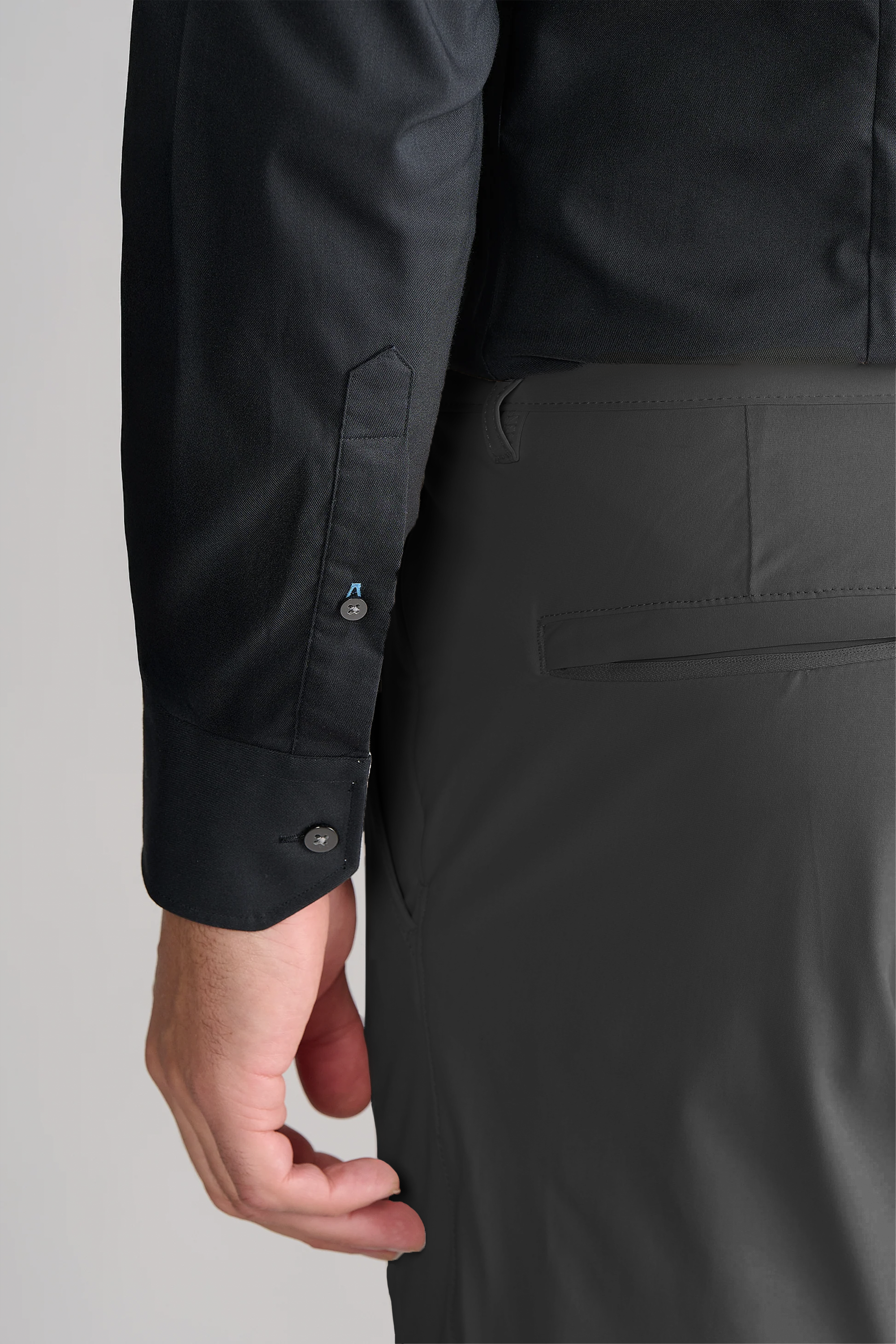 Leader Non-Iron Solid // Black