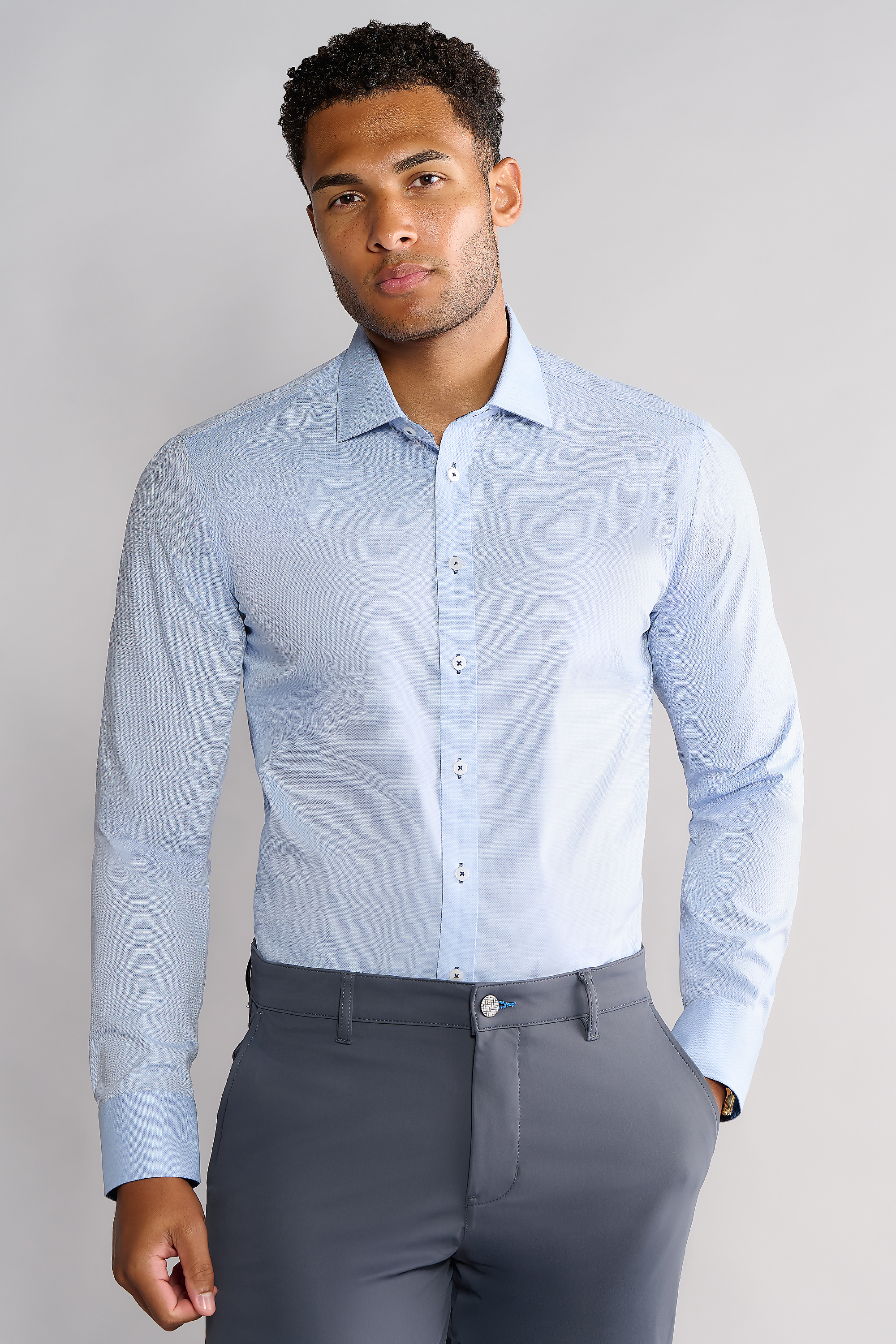 Leader Non-Iron Contrast // Blue Check