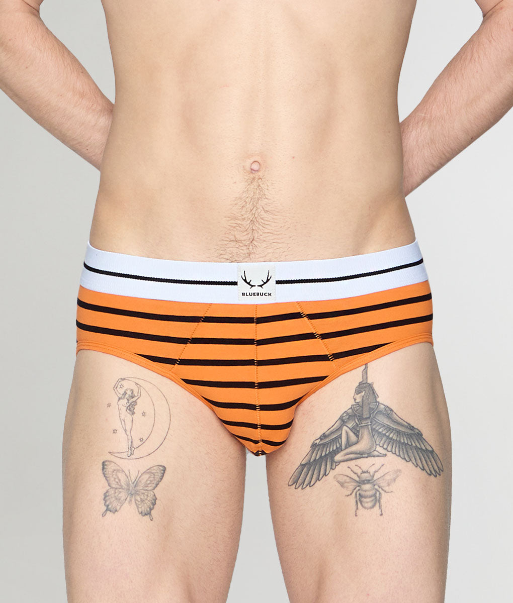 Bluebuck Nautical 25 Brief