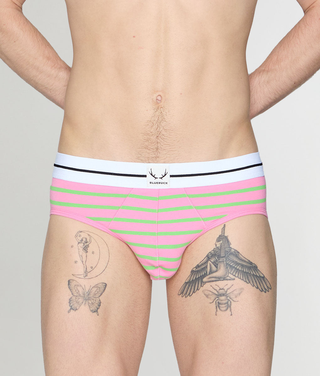 Bluebuck Nautical 25 Brief