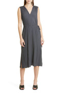 Vince V Neck Pleated Dress Tide Pool Size Medium