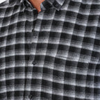 Jake Long Sleeve Checkered Pocket Collar Button-Up Shirt // Black