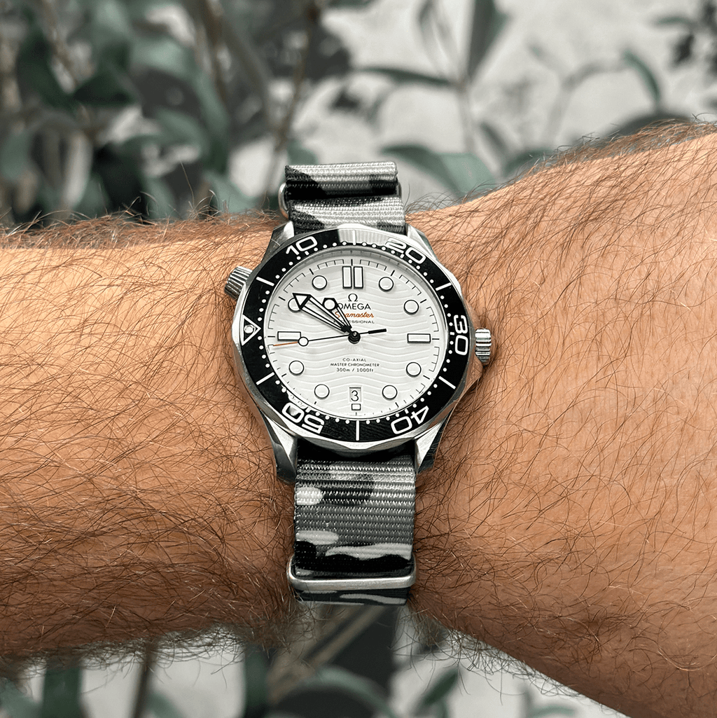 Camo Pass-Through Bundle: 4-Pack of Watch Straps
