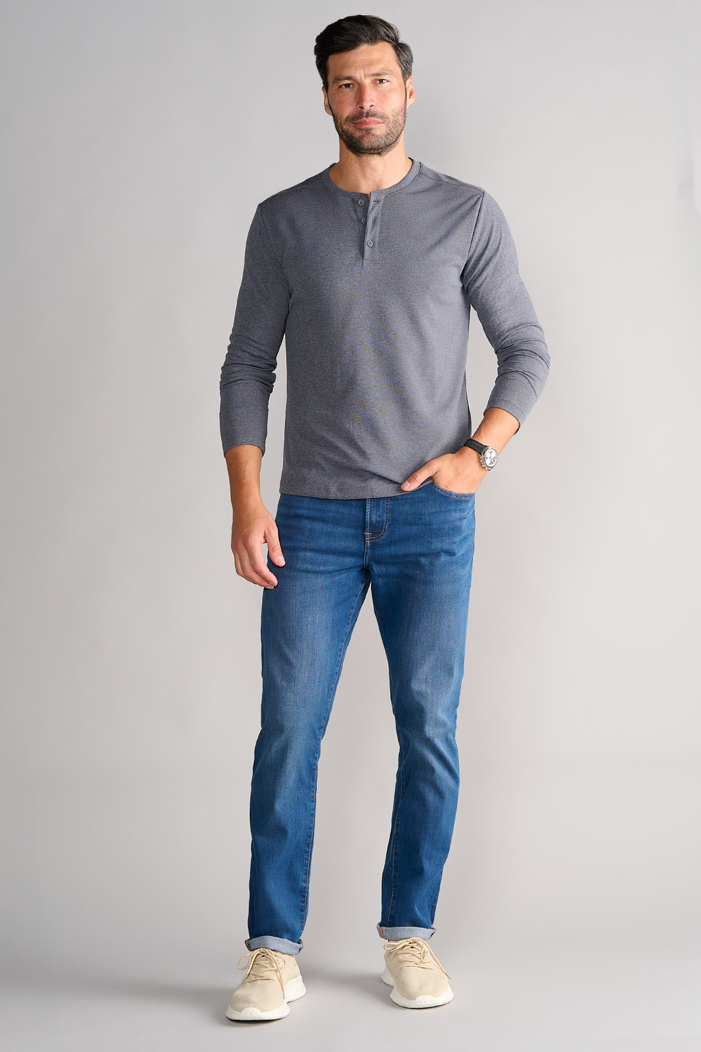 Performance Henley