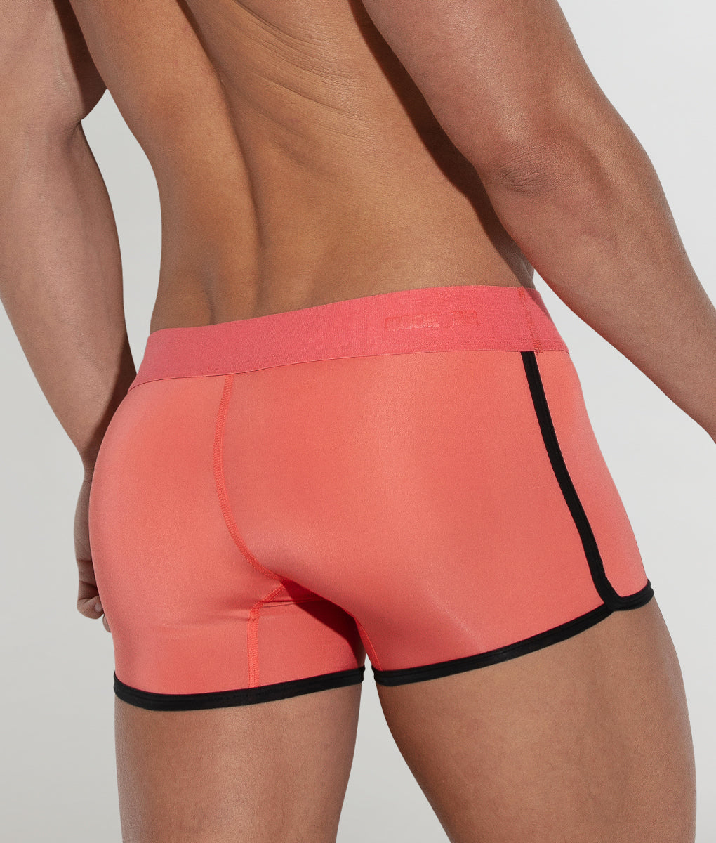 CODE 22 Workout Trunk