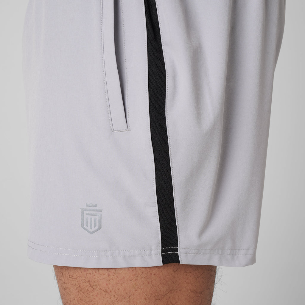 Core Tech 5" Short