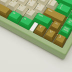 Creamy Green Design Keycaps and Mechanical Keyboard