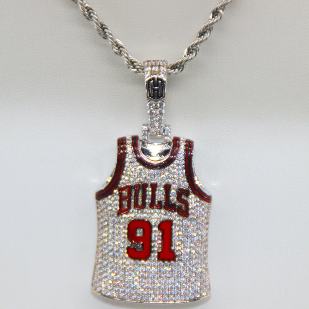 Chicago Bulls Dennis Rodman #91 Jersey Pendant Necklace – Premium Zircon Basketball Fan Gift