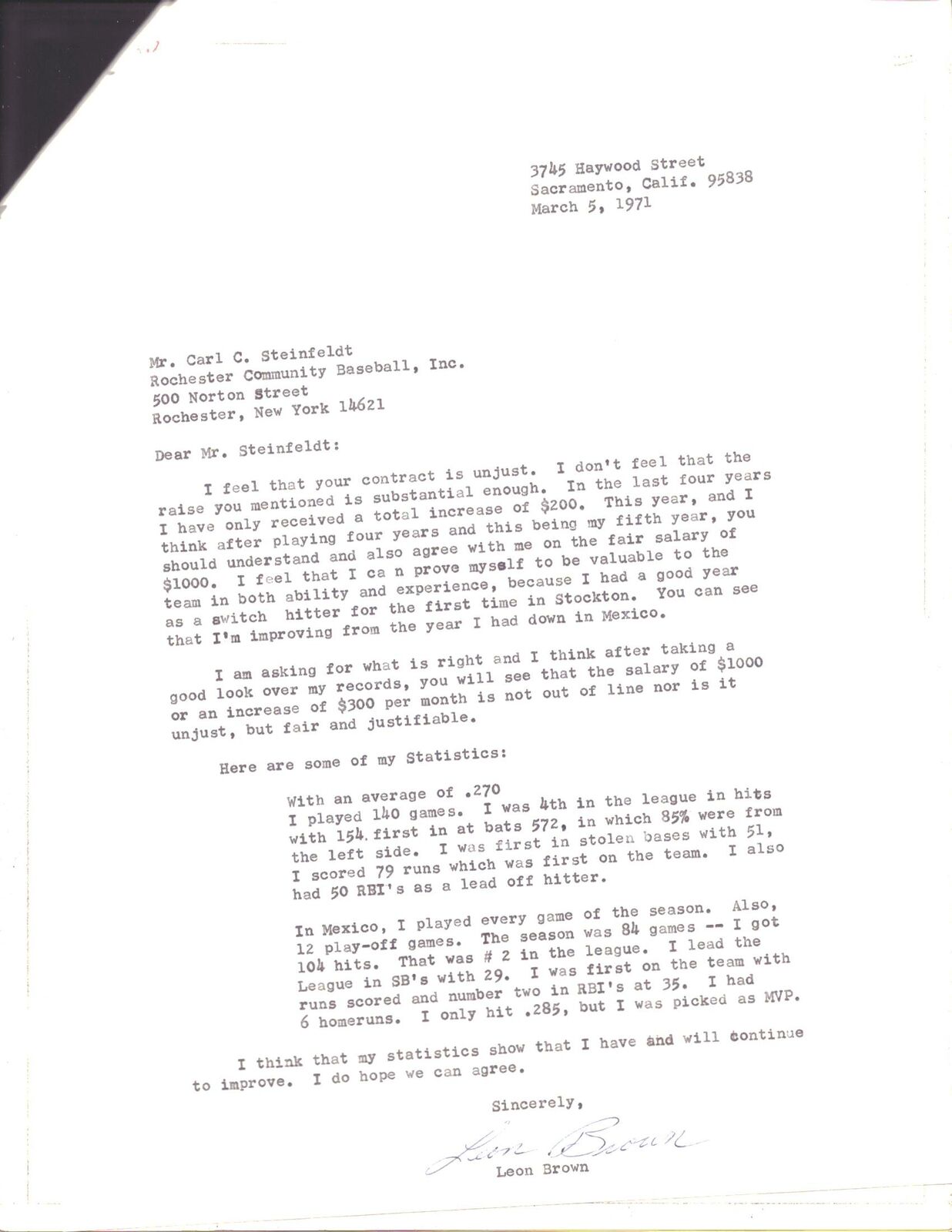 Lot of 12 Leon Brown Baltimore Orioles Signed/Unsigned  Contracts/Letters 151597