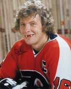 Bobby Clarke HOF Autographed 16x20 Photo Philadelphia Flyers JSA