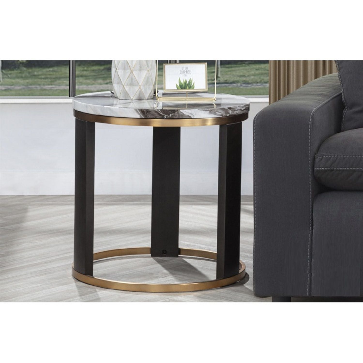 Round End Table - Gold / Brown