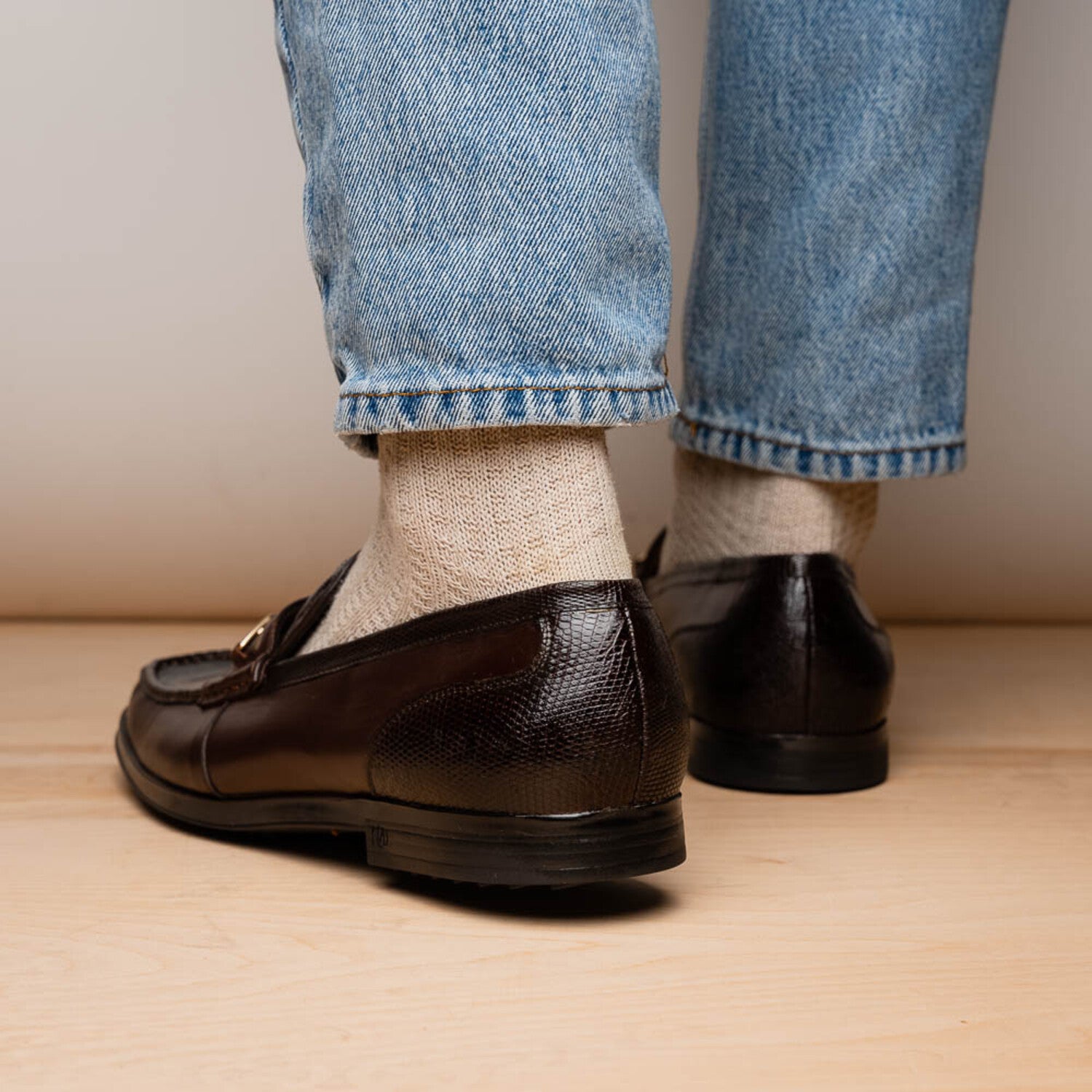 Ravello // Lizard Ring Leather Loafers // Brown