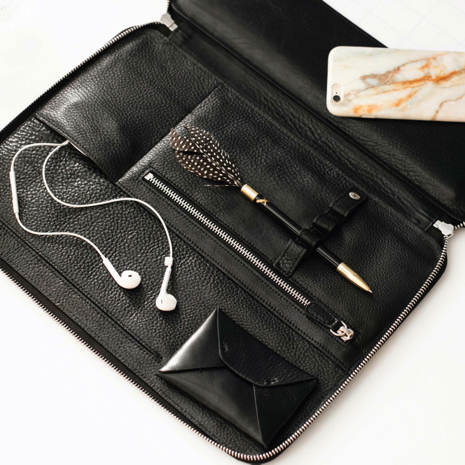 MacBook Pro Organizer // Black