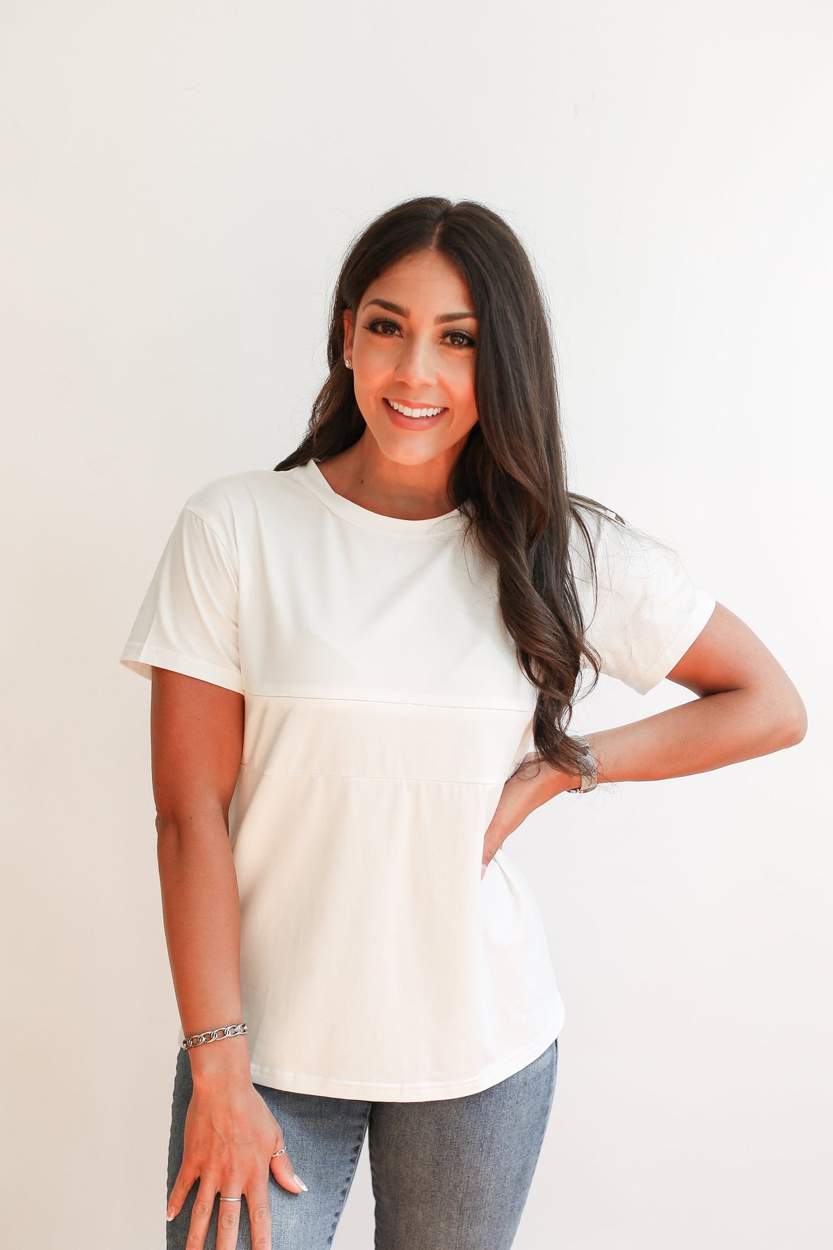 Classic Fit Invisible Zip Breastfeeding Tee
