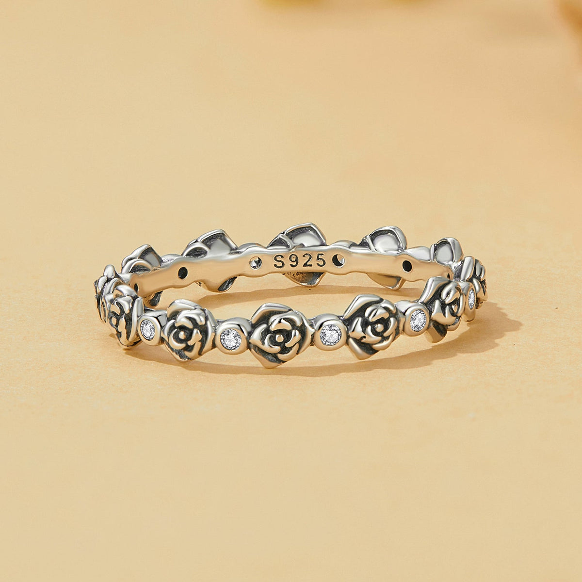 925 Sterling Silver Ring with Pavé Setting CZ - Size 6.0 - Oxidized Silver