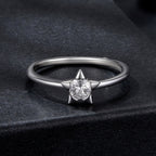 925 Sterling Silver 0.30 Carat Moissanite Ring Size 8
