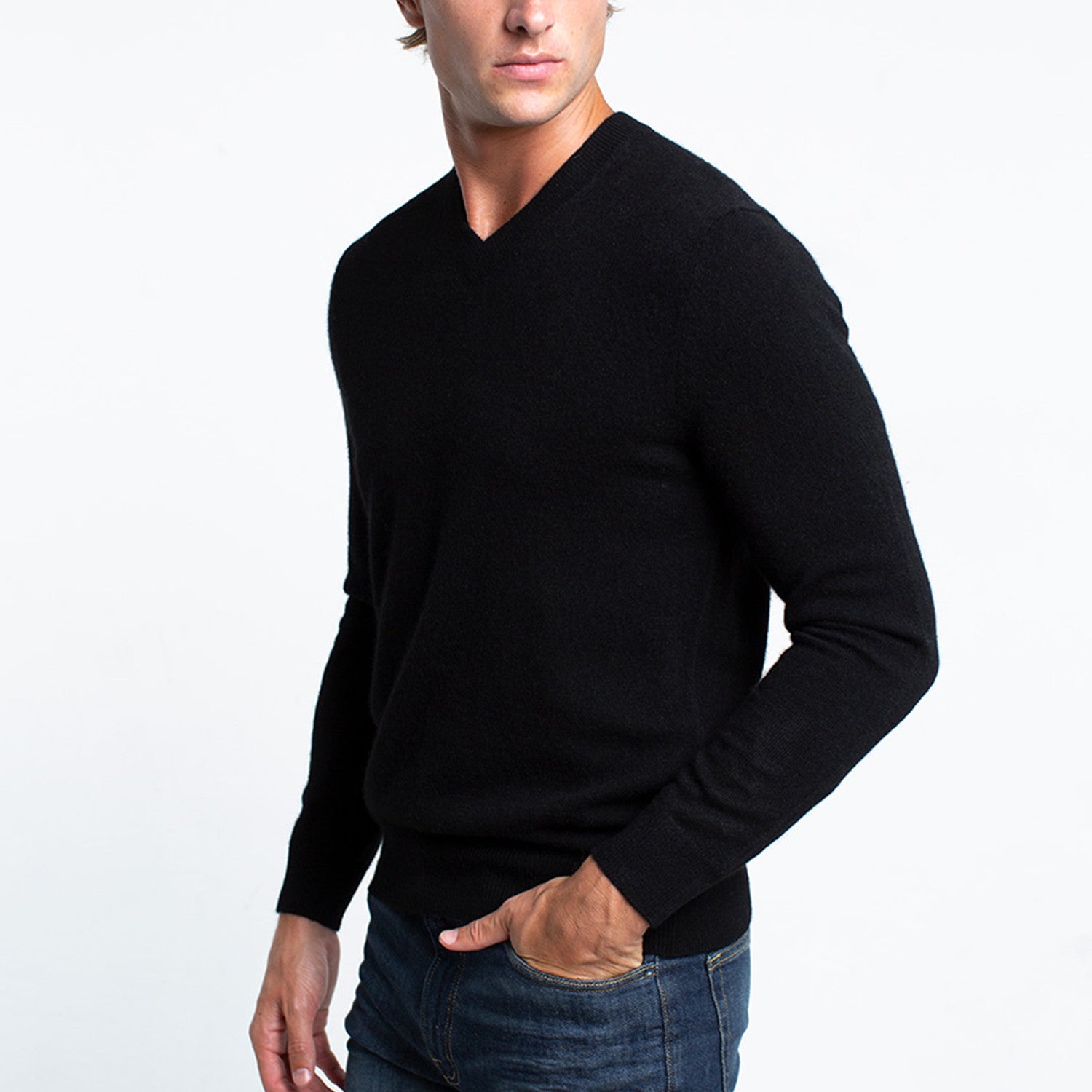 V-Neck Cashmere Sweater // Black