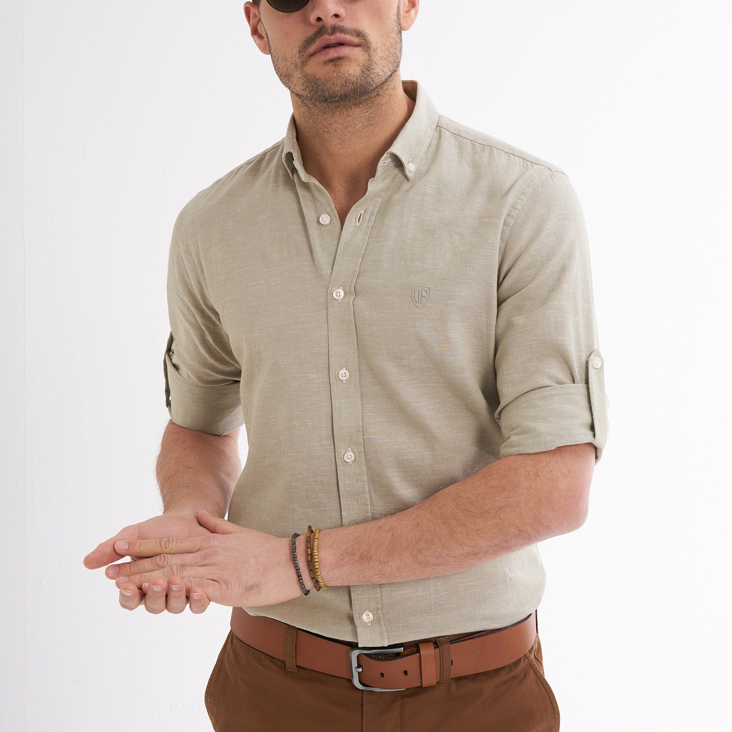 Ric Linen Button-Up Shirt // Khaki