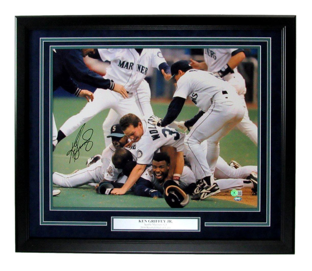 Ken Griffey Jr. HOF Autographed 16x20 Photo Seattle Mariners Framed Beckett