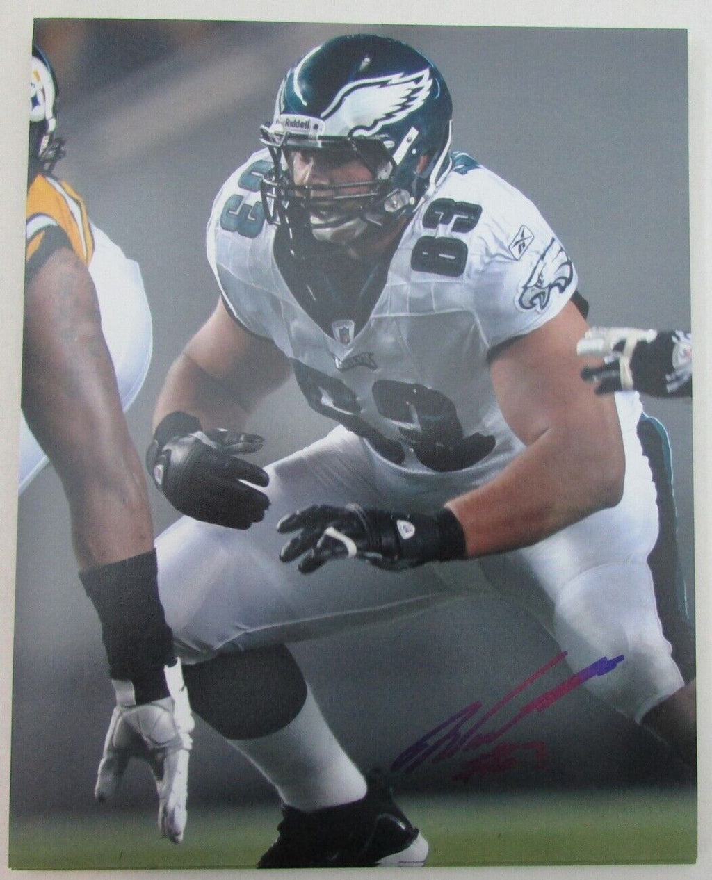 Lot of 42 Danny Watkins Philadelphia Eagles Signed/Autographed 8x10 Photo 157578